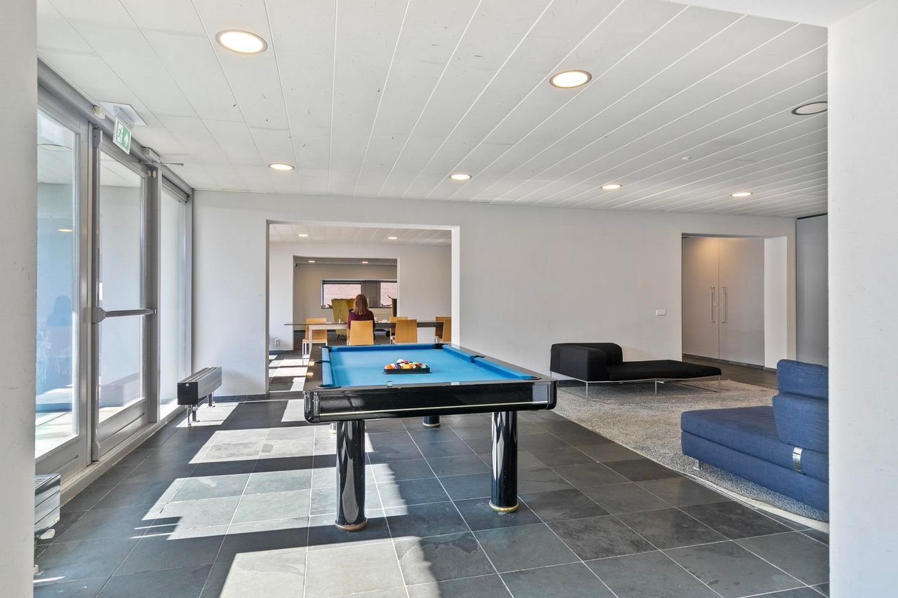 Wonen op de 23e etage met zwembad en sauna - Afbeelding 23