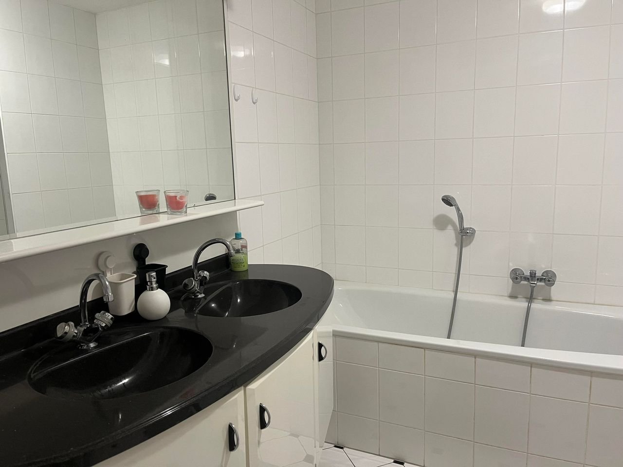 Wonen op de 23e etage met zwembad en sauna - Afbeelding 11