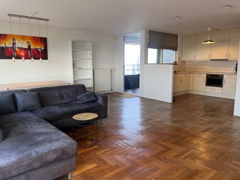 23e verdieping met balkon in Rotterdam - Afbeelding 4