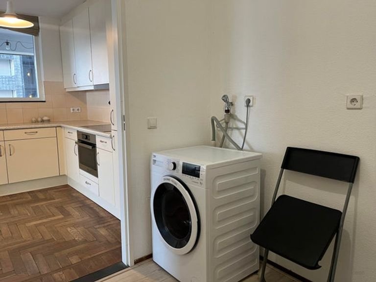 23e verdieping met balkon in Rotterdam - Afbeelding 14