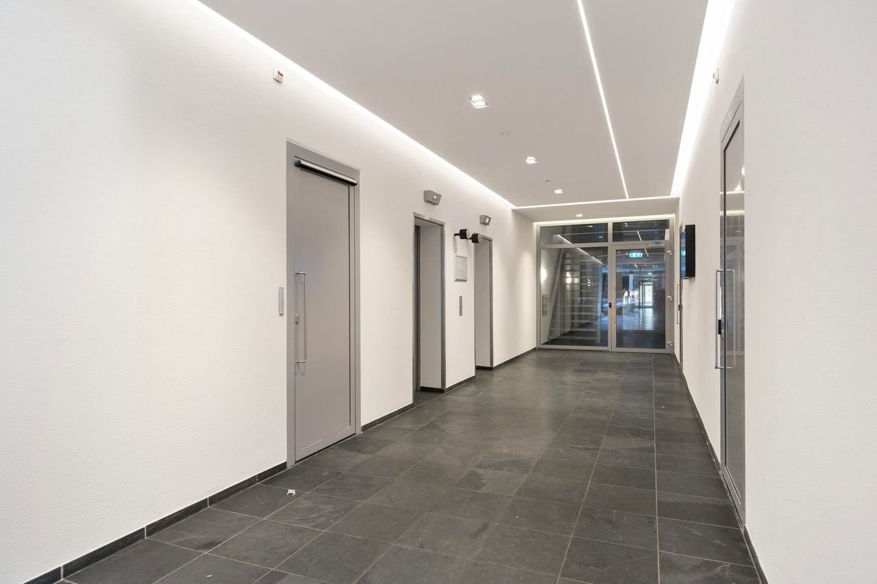 Wonen op de 23e etage met zwembad en sauna - Afbeelding 21