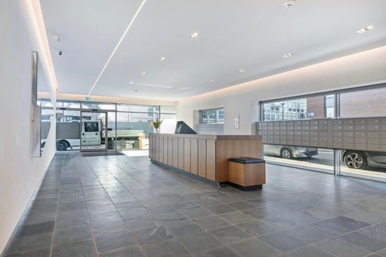 23e verdieping met balkon in Rotterdam - Afbeelding 19