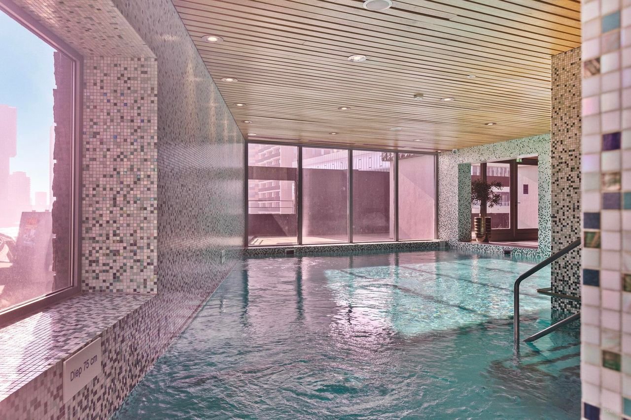 Wonen op de 23e etage met zwembad en sauna - Afbeelding 30