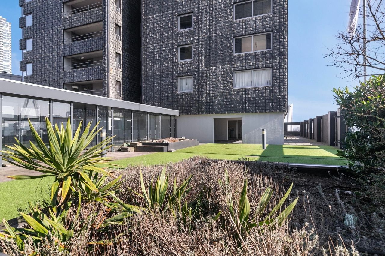 Wonen op de 23e etage met zwembad en sauna - Afbeelding 32