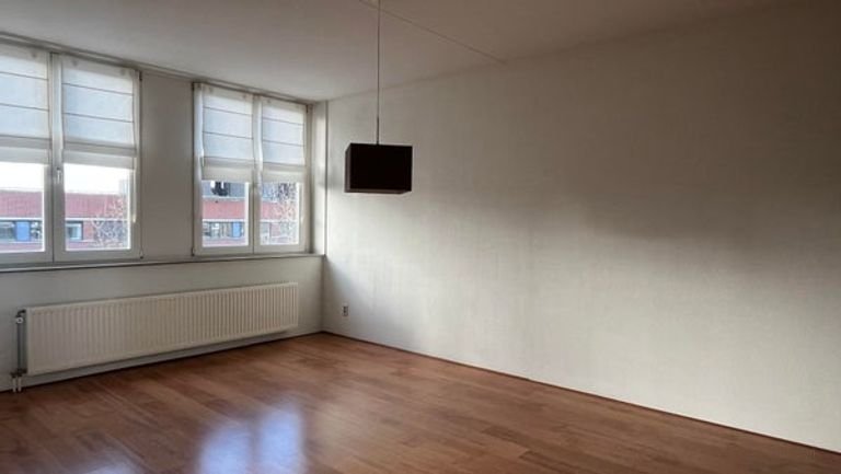 Bright apartment in Paleiskwartier with private parking space - Image 8