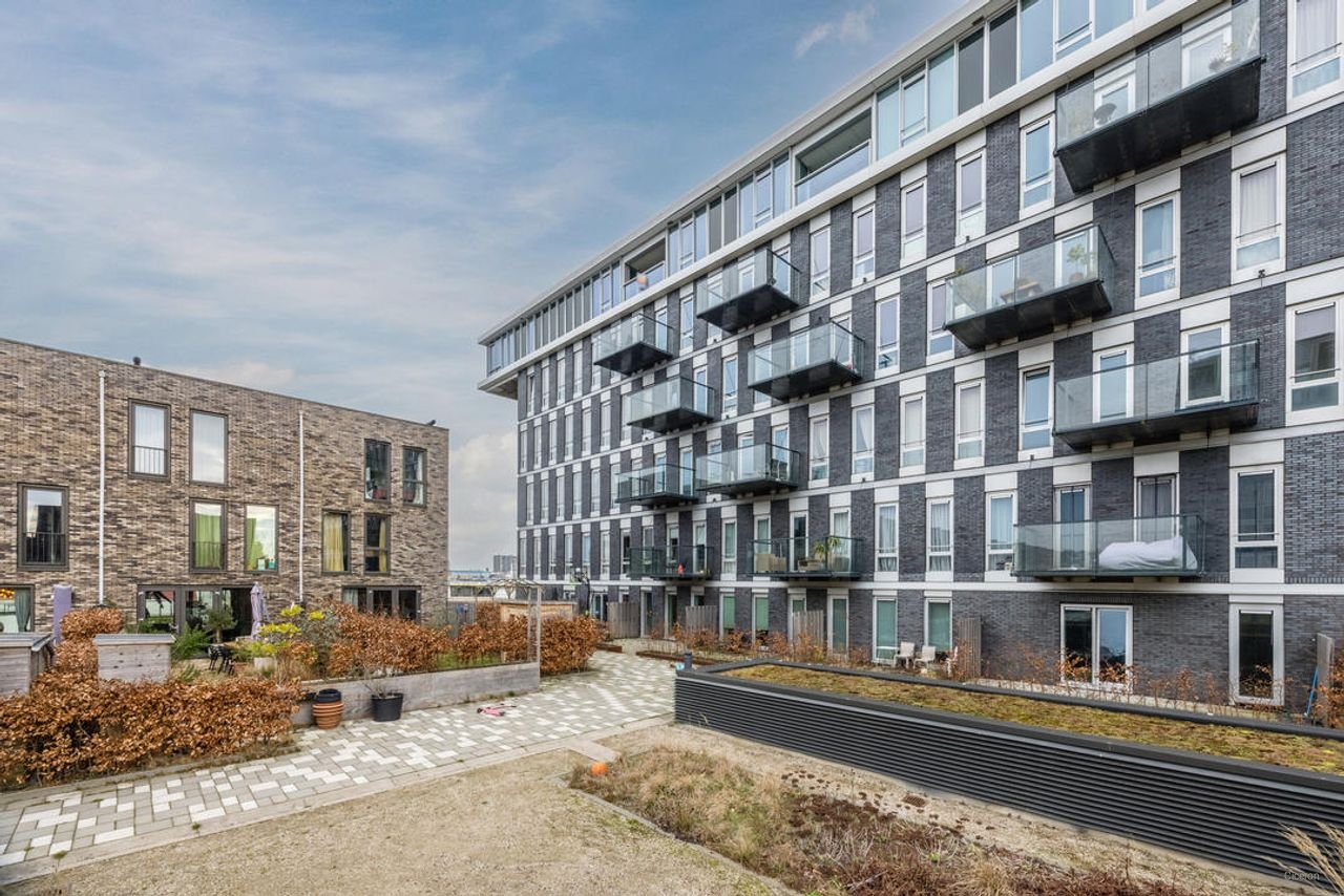 Ruim appartement met terras in de Binckhorst - Afbeelding 43