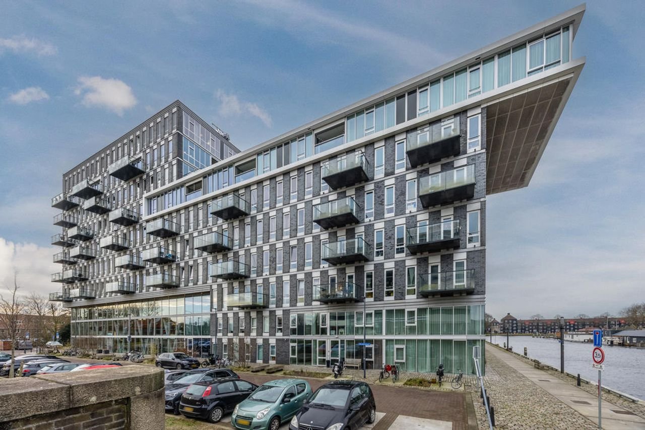 Ruim appartement met terras in de Binckhorst - Afbeelding 46