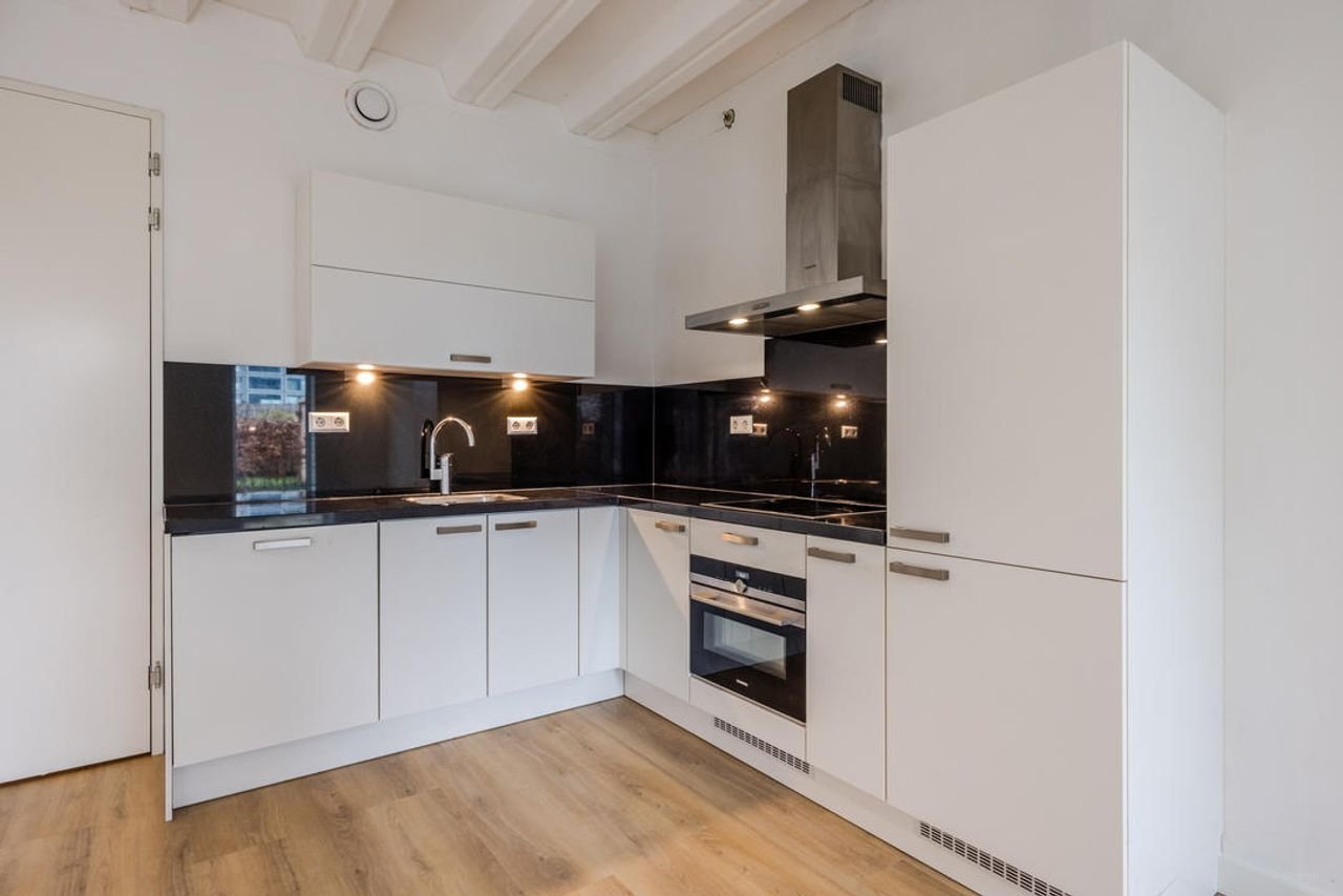 Ruim appartement met terras in de Binckhorst - Afbeelding 4