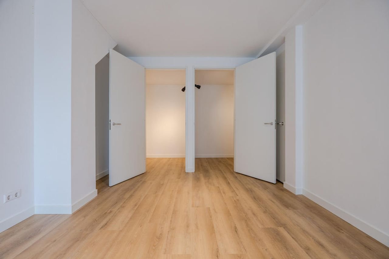 Ruim appartement met terras in de Binckhorst - Afbeelding 13