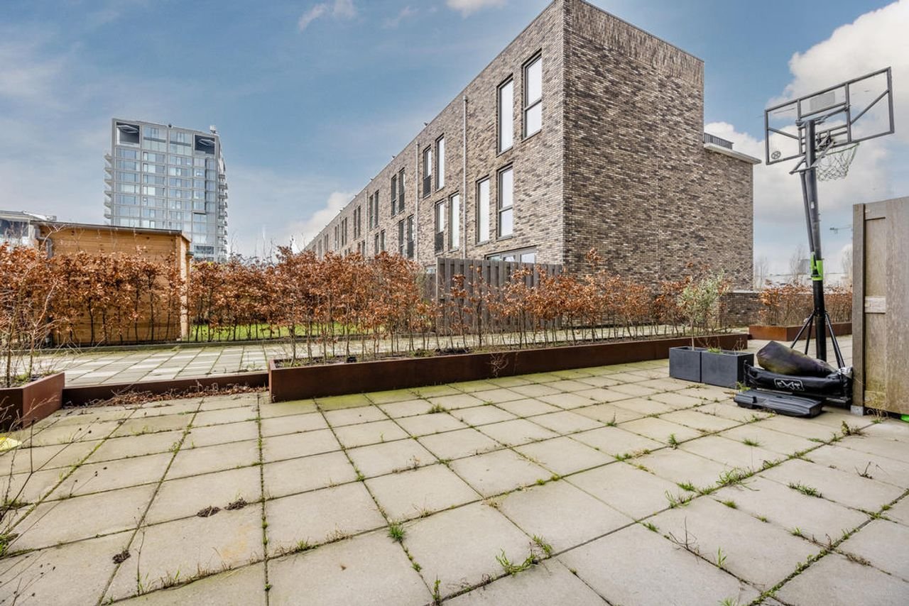 Ruim appartement met terras in de Binckhorst - Afbeelding 39