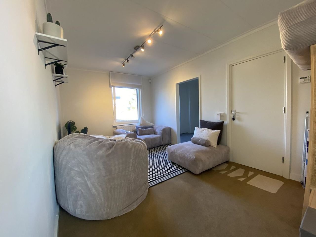 Licht appartement met dakterras in Heer - Afbeelding 6