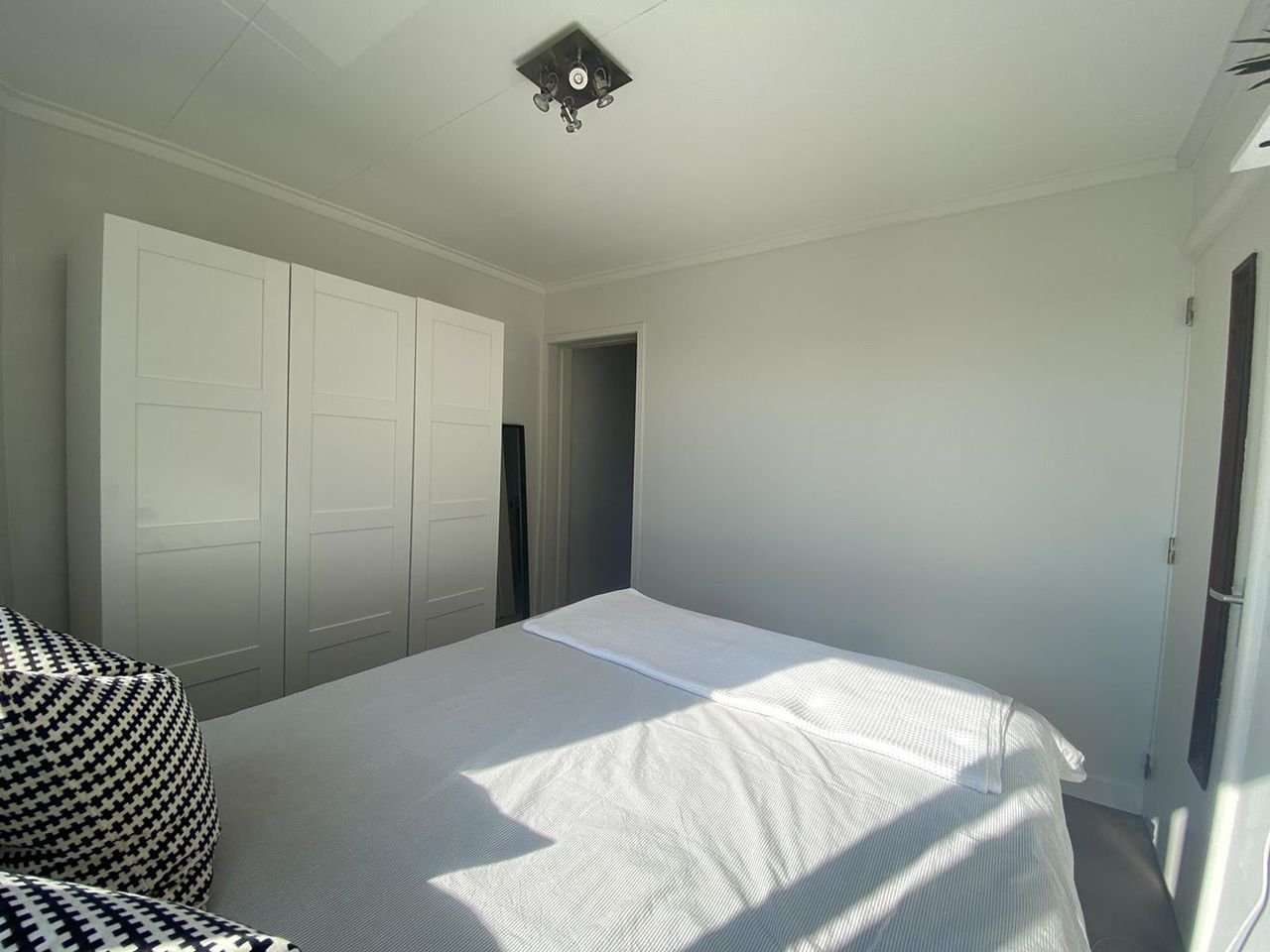 Licht appartement met dakterras in Heer - Afbeelding 13