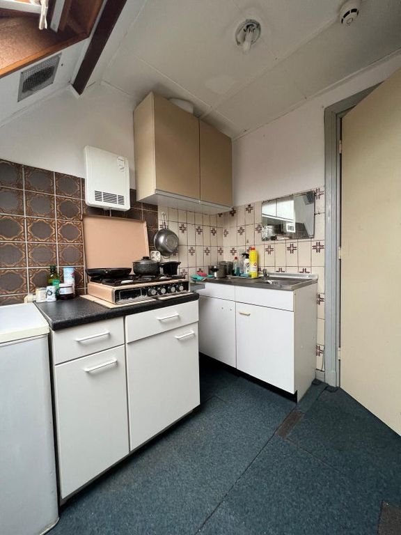 Twee studentenkamers met eigen keuken - Afbeelding 4