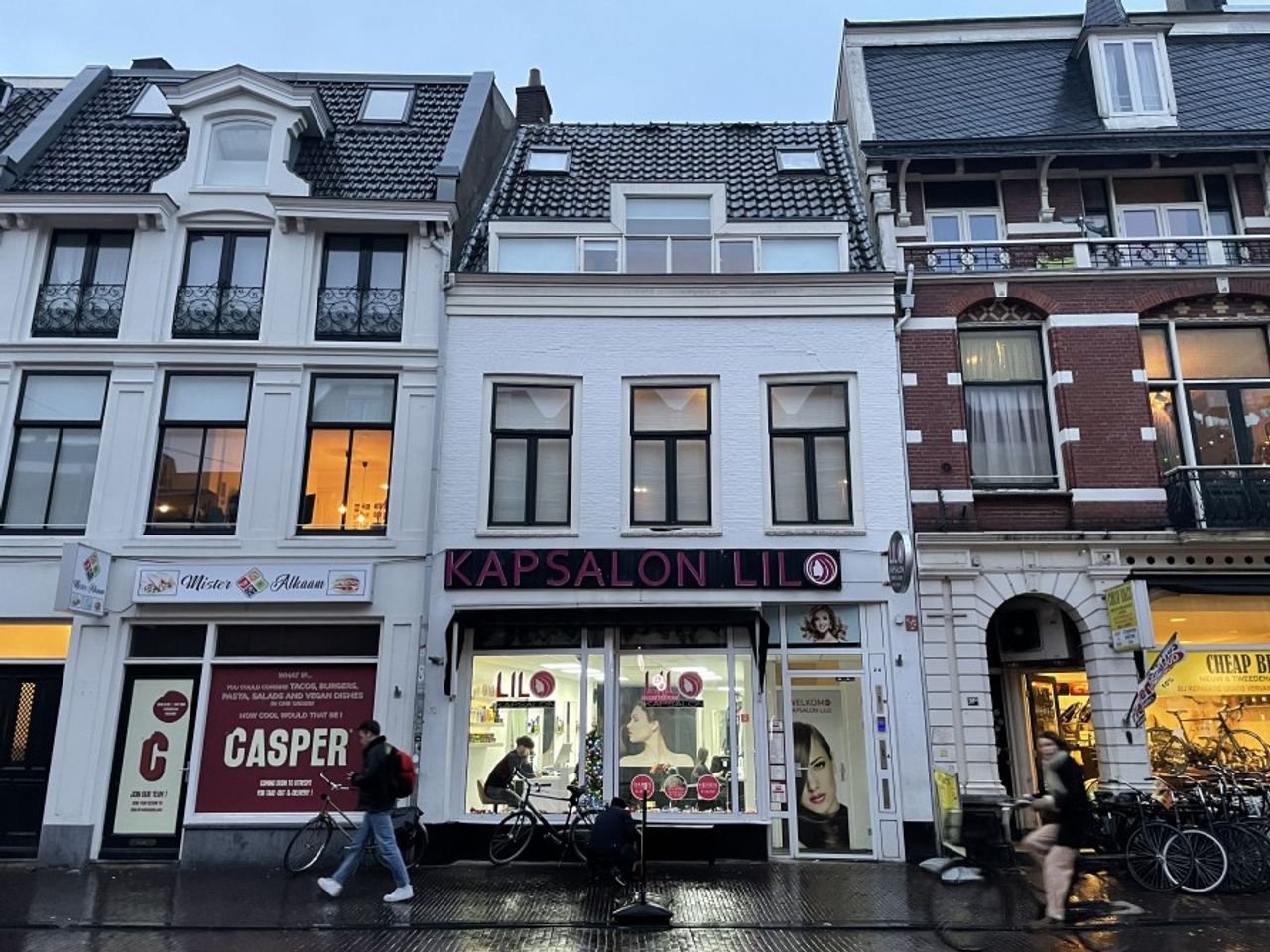 Licht 2-kamer appartement in hartje Utrecht - Afbeelding 1