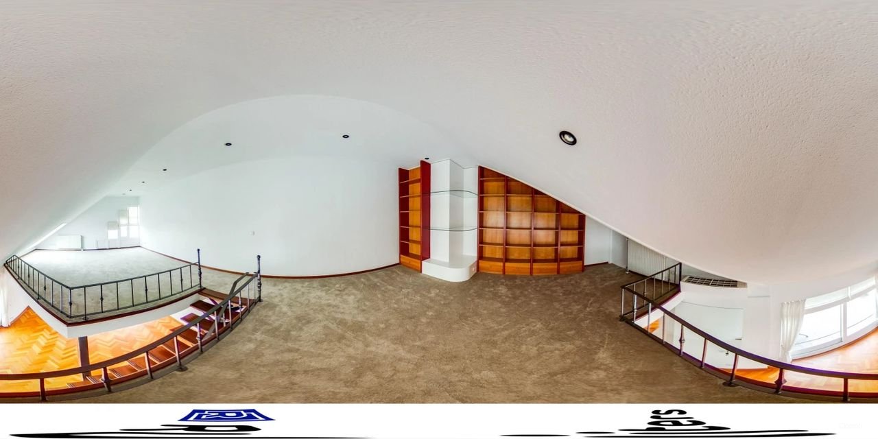 Spacious penthouse with Meuse River views - Image 46