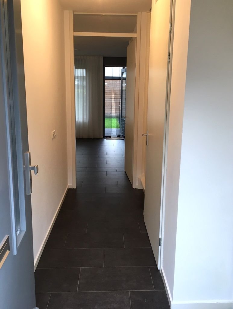 Modern huis in OolderVeste met zonnige tuin - Afbeelding 2