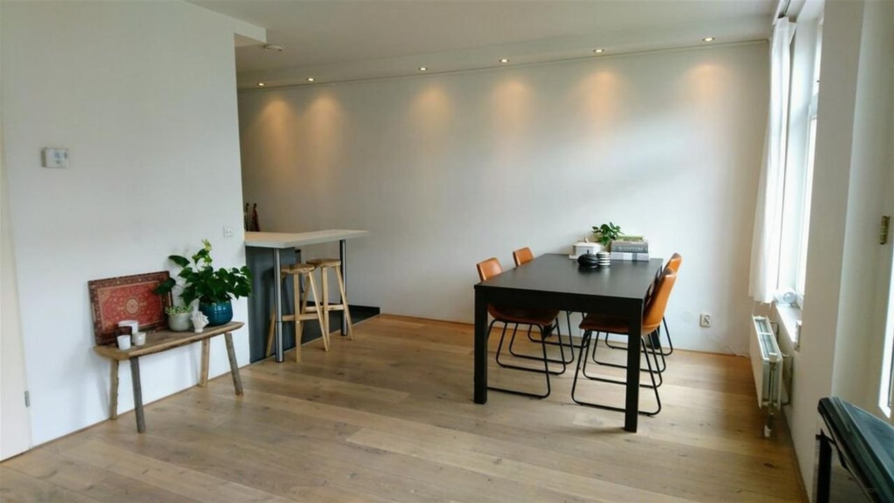 Licht 3-kamer appartement in De Pijp - Afbeelding 4