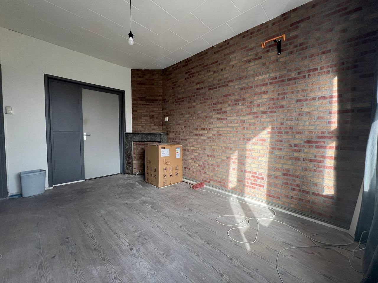 Woning voor 3 studenten met balkon en woonkamer - Afbeelding 9