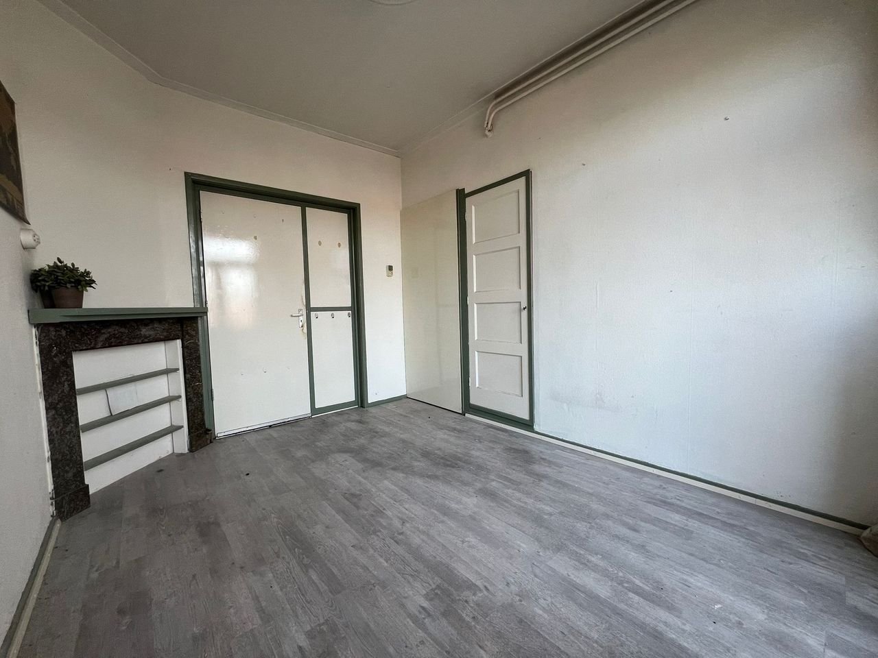 Woning voor 3 studenten met balkon en woonkamer - Afbeelding 3