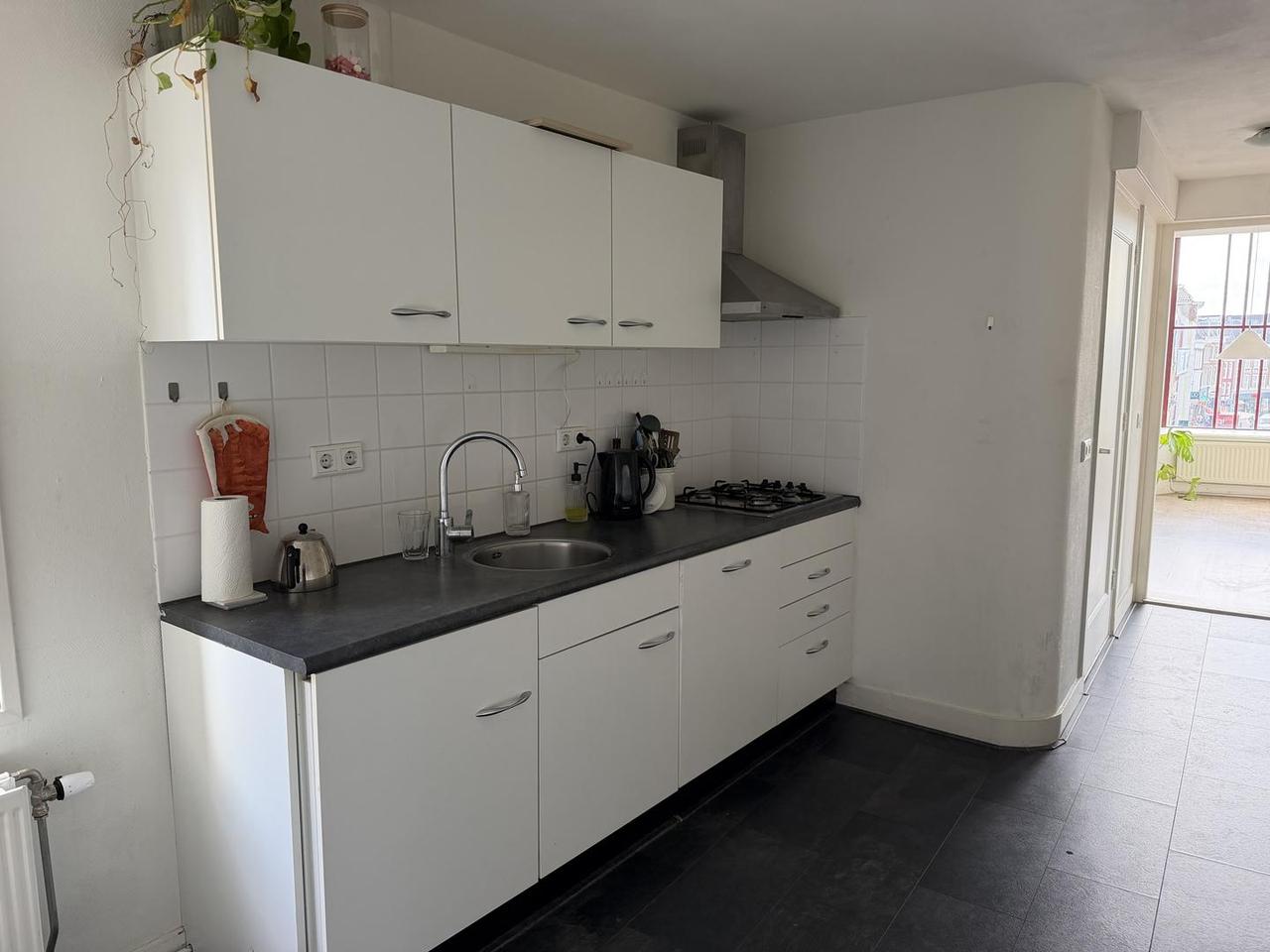 Bright 1-bedroom apartment on the Nieuwestad - Image 6