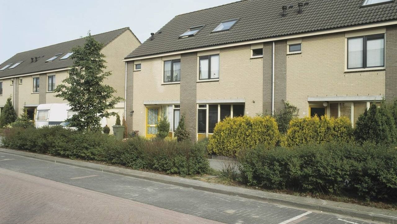 Spacious home (156 m²) in Muziekwijk - Image 1