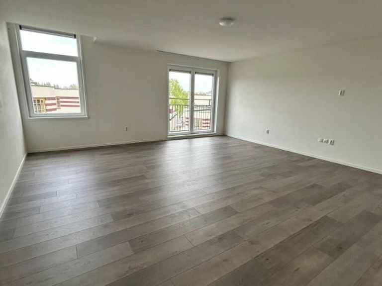 Gerenoveerd appartement van 115 m² in Hillesluis - Afbeelding 3