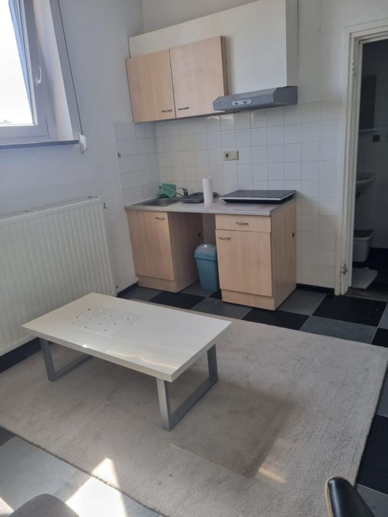 Furnished 1-bedroom apartment - Image 2