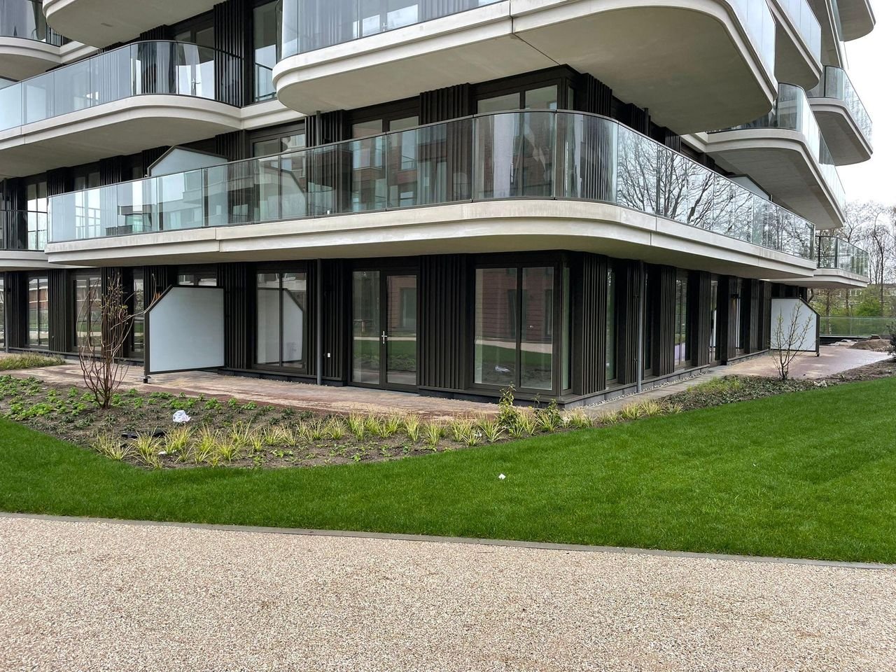 Nieuw gemeubileerd appartement Startbaan - Afbeelding 2