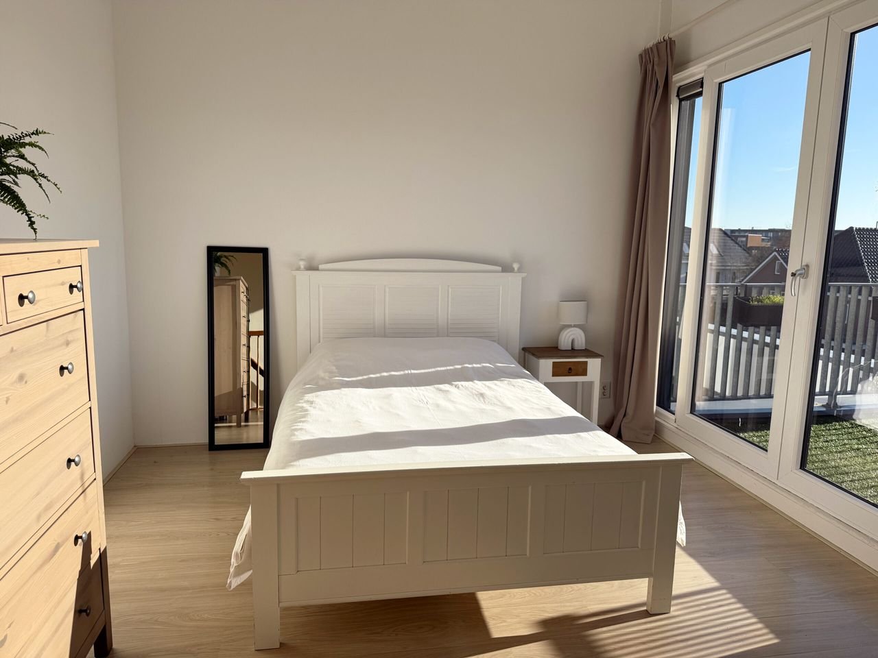 Bright house with mezzanine in Almere Poort - Image 24