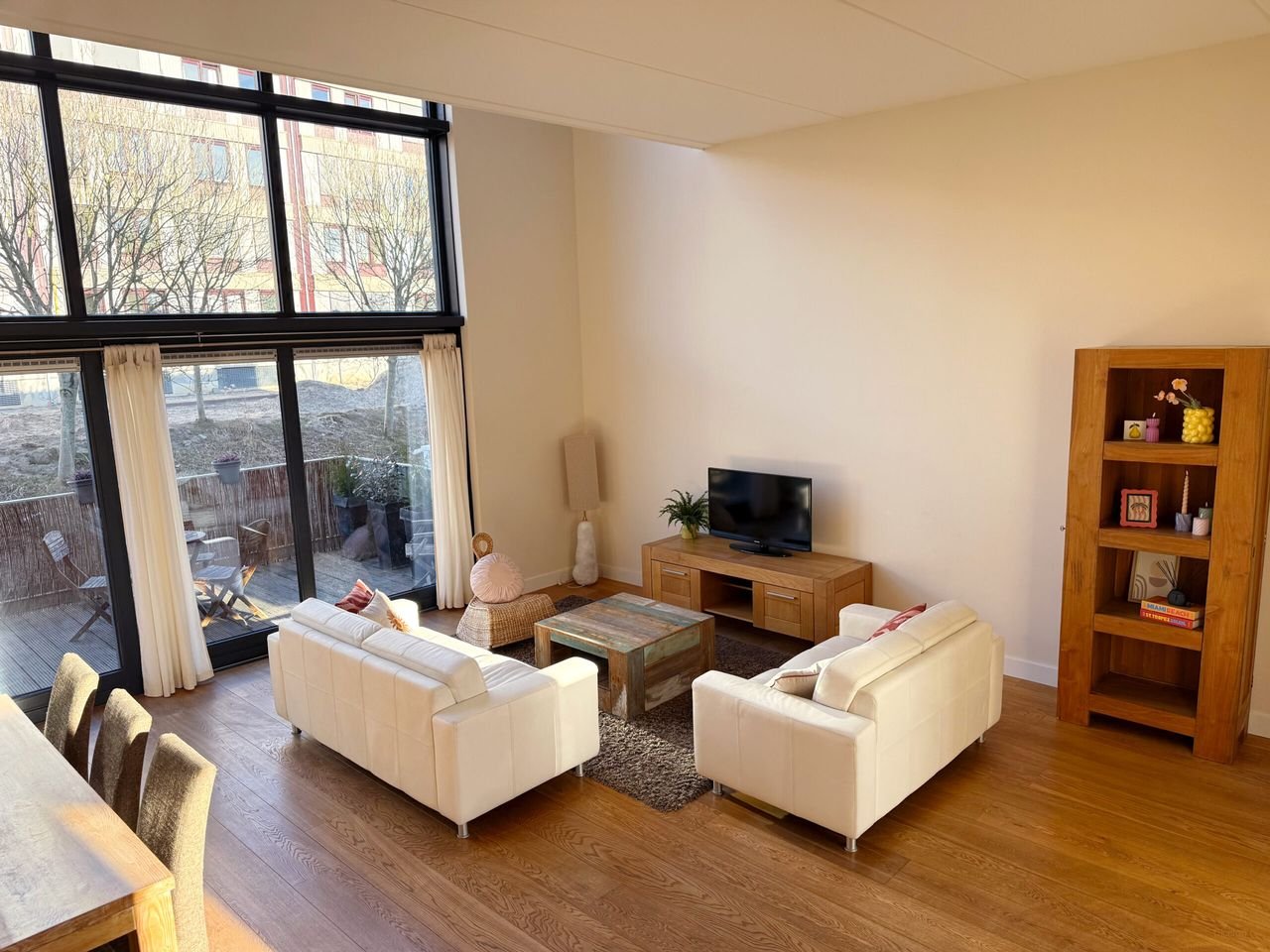 Bright house with mezzanine in Almere Poort - Image 7