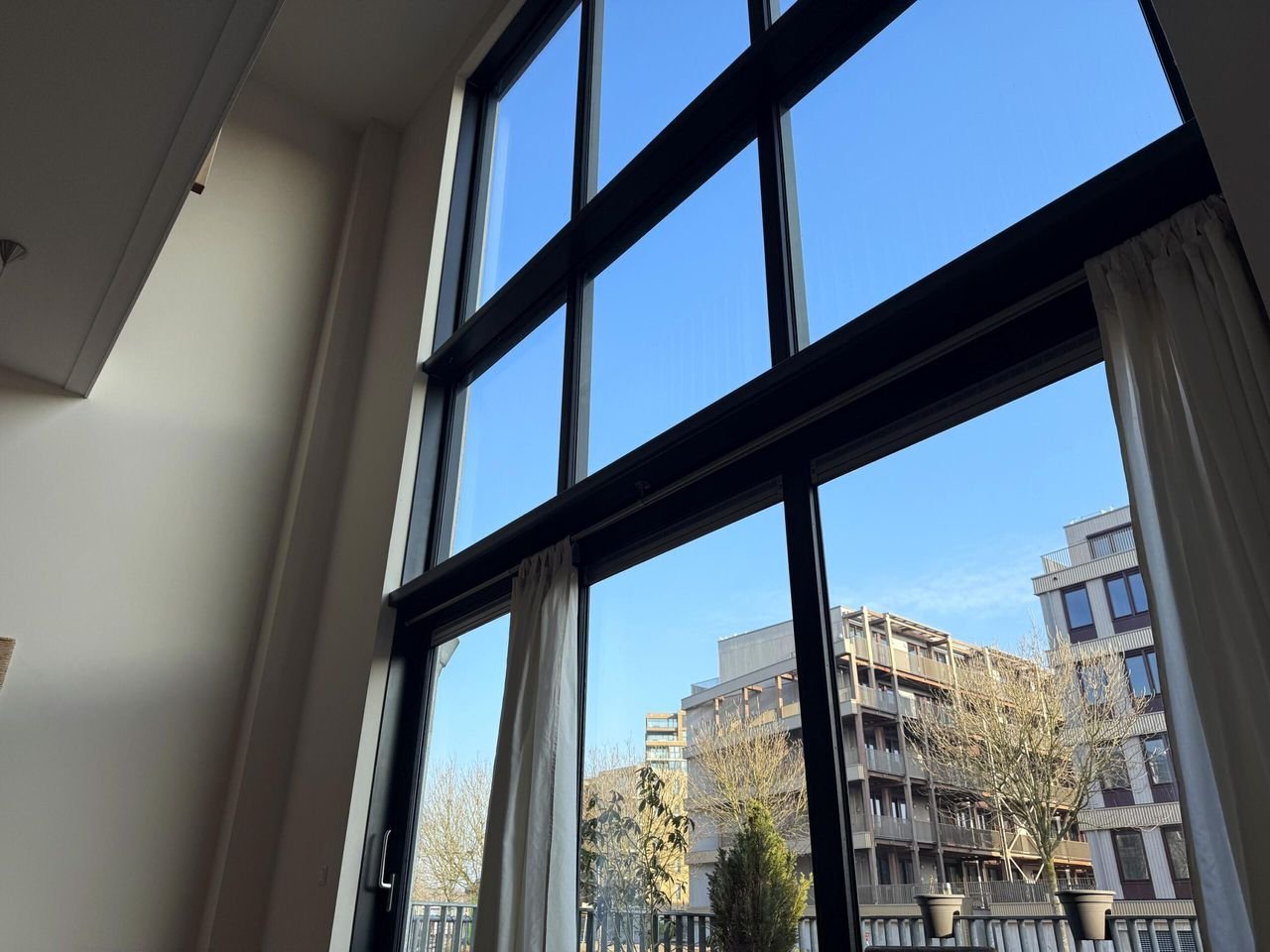 Bright house with mezzanine in Almere Poort - Image 11