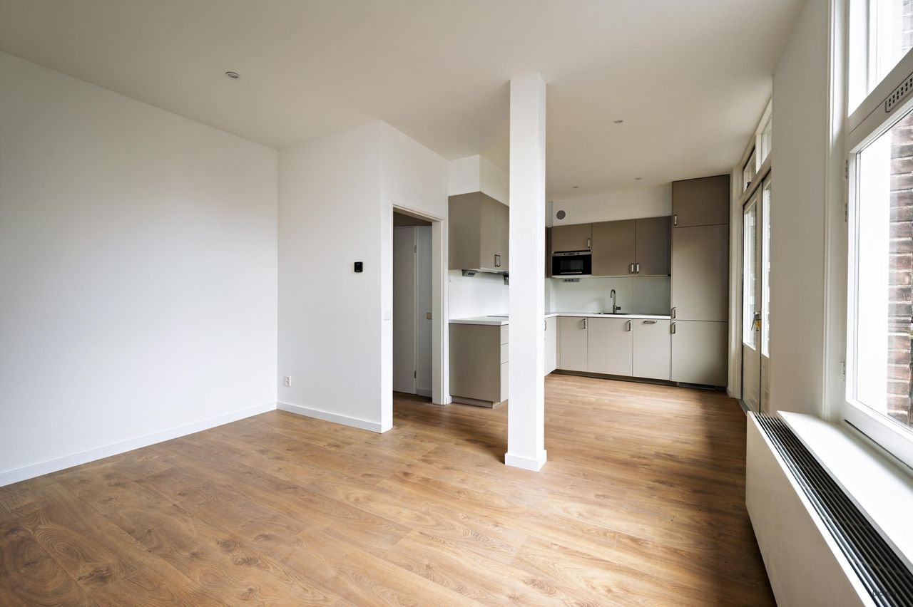 Gerenoveerd appartement met A+ label in Oost - Afbeelding 2