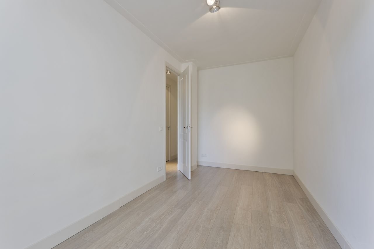 3 kamers & balkon in de Rivierenbuurt - Afbeelding 7