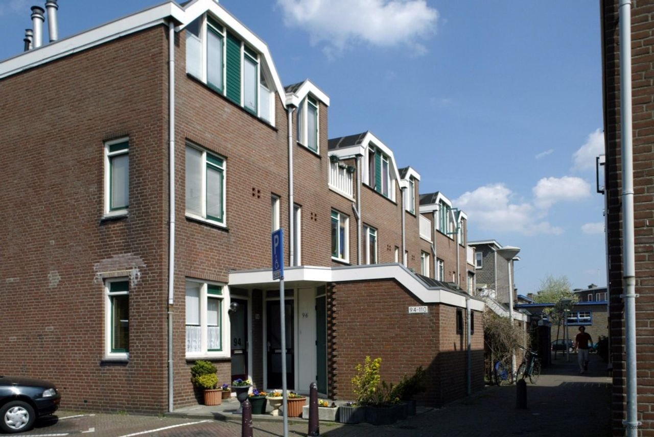 Modern huis in Scheveningen: 4 slaapkamers - Afbeelding 1