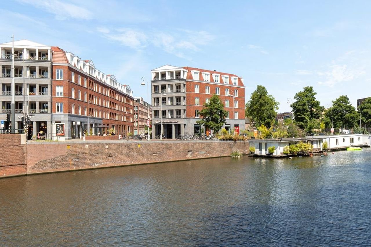 Licht appartement in de Czaar Peterbuurt - Afbeelding 2