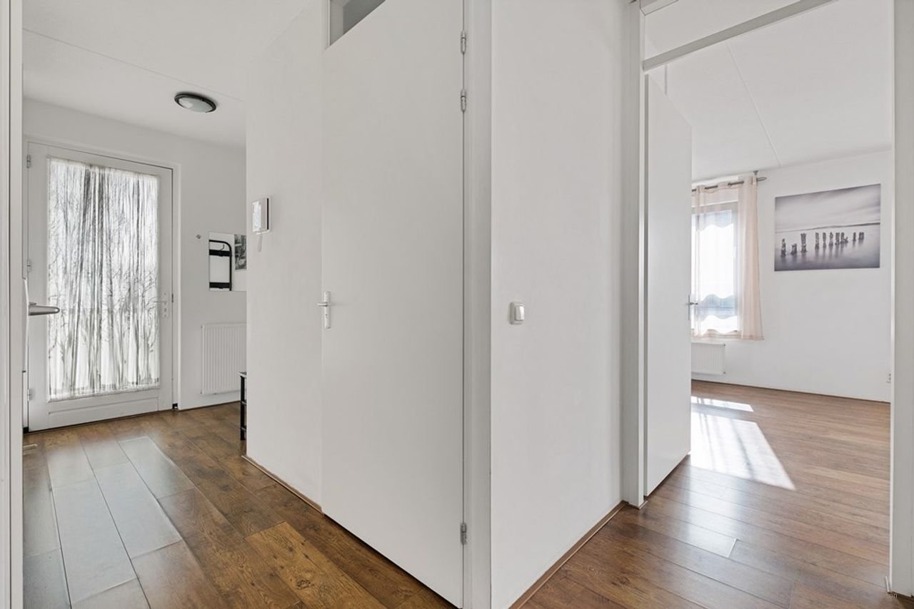 Licht hoekappartement met eigen parking - Afbeelding 18