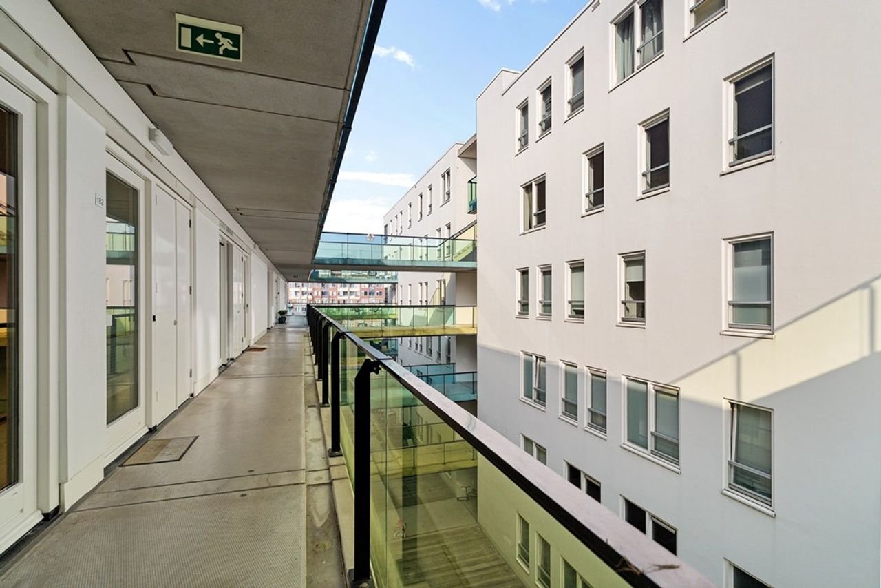 Licht hoekappartement met eigen parking - Afbeelding 21