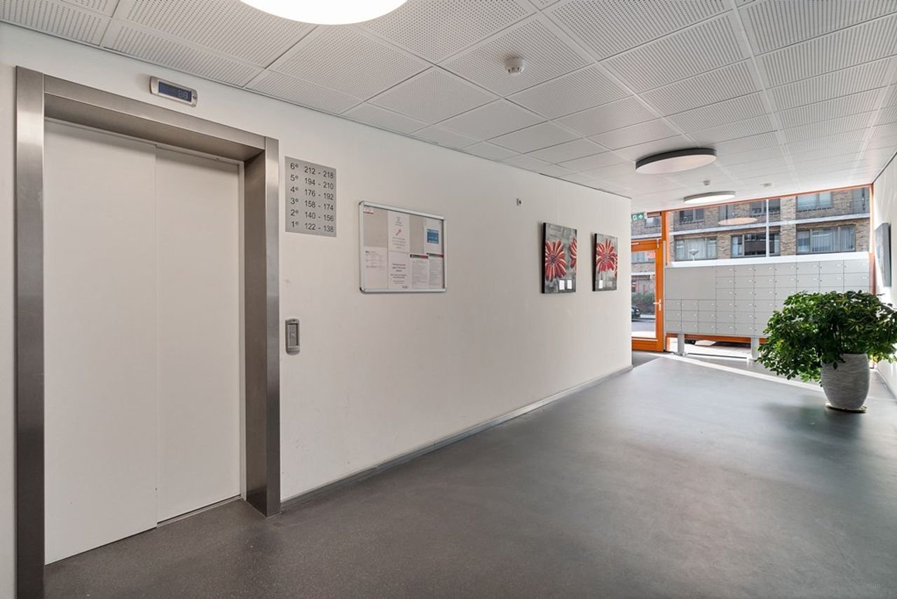 Licht hoekappartement met eigen parking - Afbeelding 20