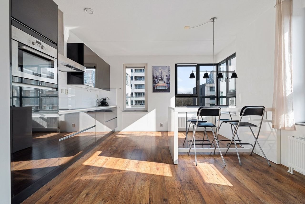 Licht hoekappartement met eigen parking - Afbeelding 4