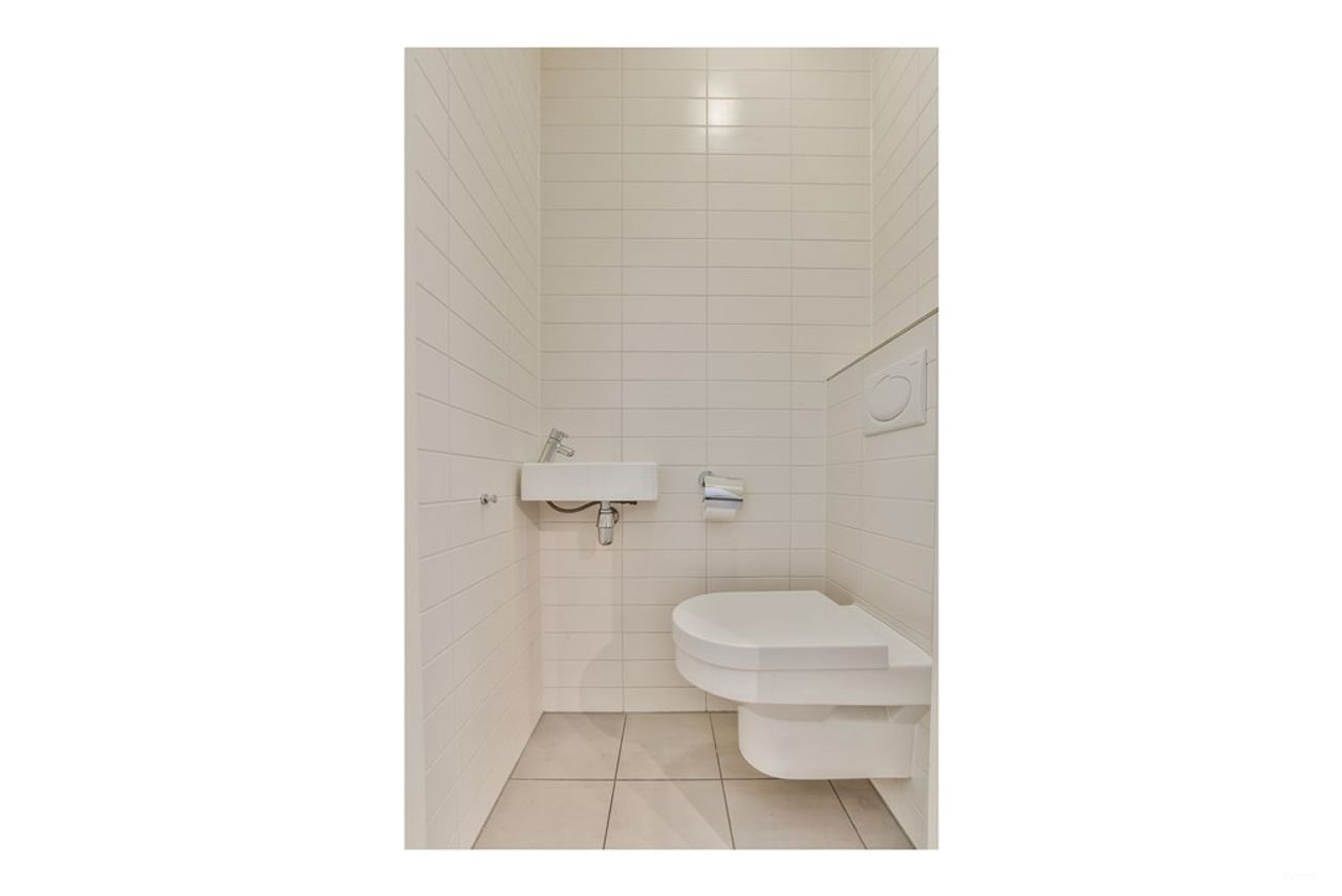 Grachtzicht en dakterras op de Singel - Afbeelding 9