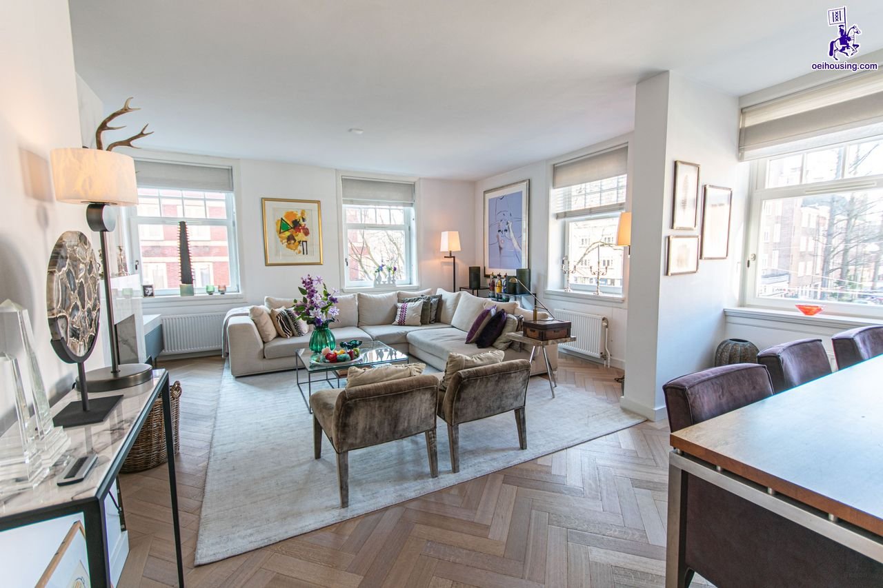 Licht appartement in Oud-Zuid (115 m²) - Afbeelding 1