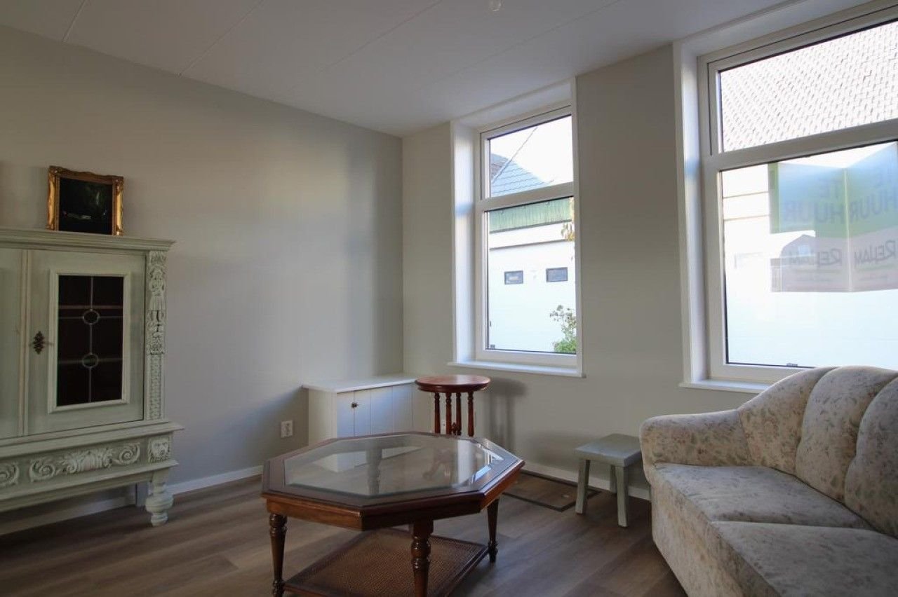 Renovated house with city garden in the heart of Terneuzen - Image 3