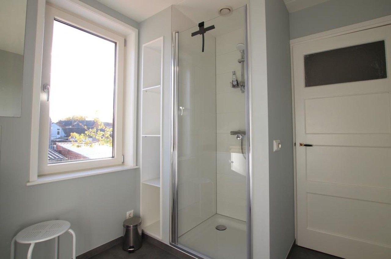 Renovated house with city garden in the heart of Terneuzen - Image 15