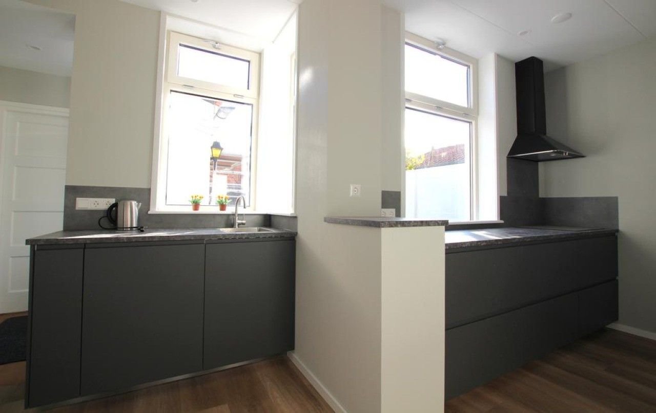 Renovated house with city garden in the heart of Terneuzen - Image 6