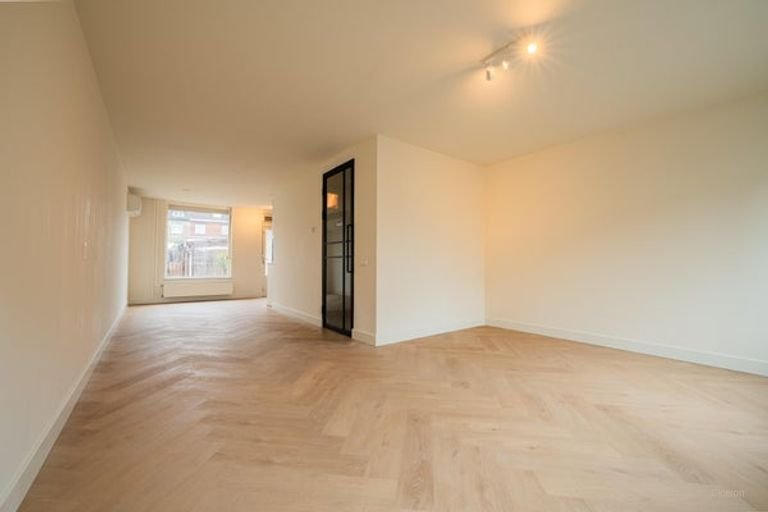 Fully renovated: 4 bedrooms & Energy Label A - Image 3