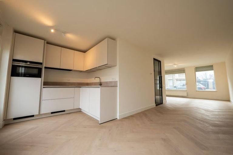 Fully renovated: 4 bedrooms & Energy Label A - Image 2