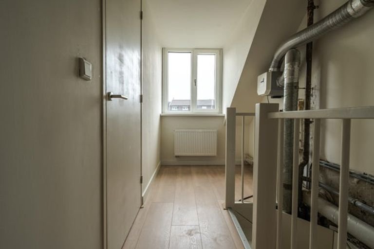 Fully renovated: 4 bedrooms & Energy Label A - Image 35