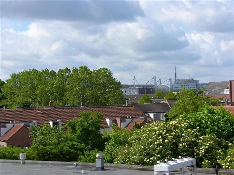 Bright apartment at the Woenselse Markt - Image 7