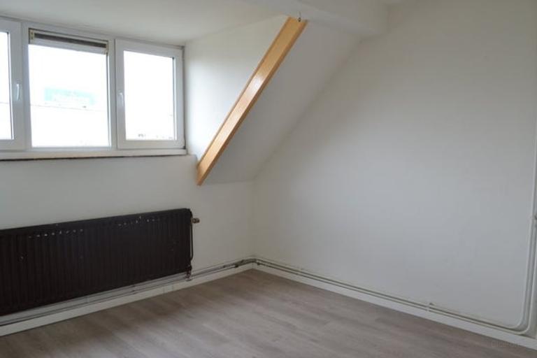 Kamer met wastafel in Laanhuizen - Afbeelding 1