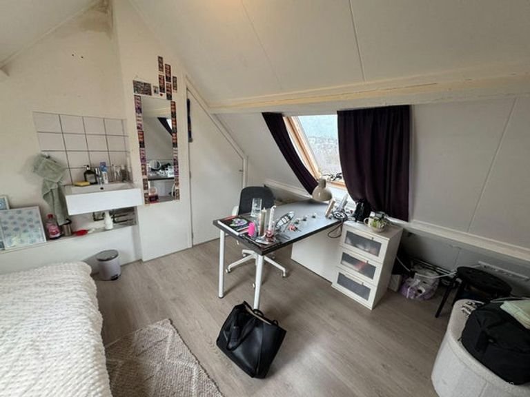 Kamer van 12m² met wastafel in Laanhuizen - Afbeelding 5